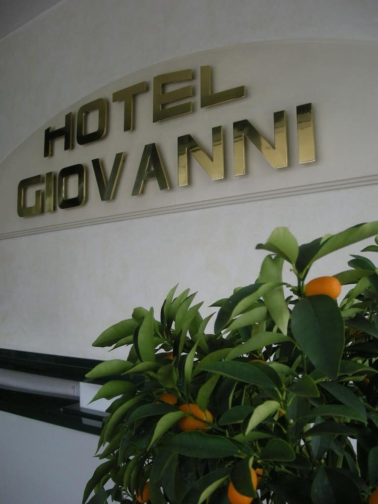 Hotel Giovanni Padova Exterior photo